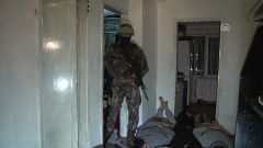 Turkish police carry out raids on ISIL suspects