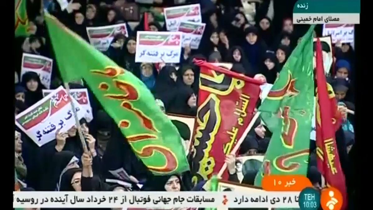 Manifestações pró-governo no Irão