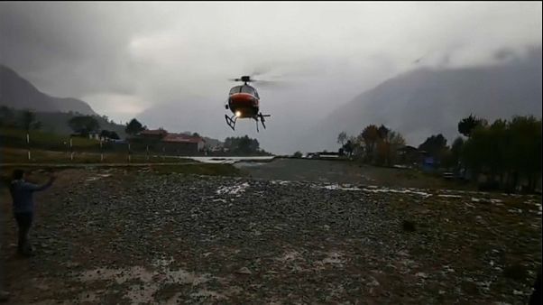 Nepal restringe el ascenso a sus cumbres Nepal restringe el ascenso a sus cumbres