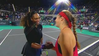 Tennis: Serena Williams battuta dalla Ostapenko