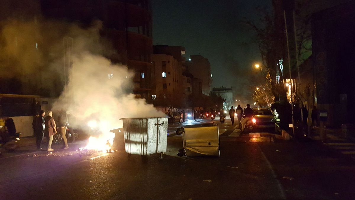 Anti-government protests in Iran turn violent