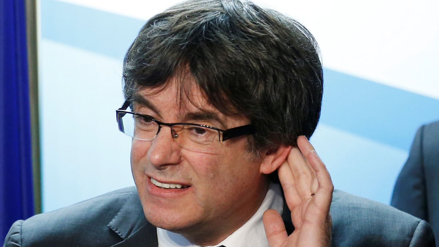 Puigdemont "exige" la restauration de son gouvernement