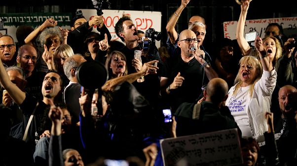 Proteste in Israel: "Netanjahu, geh nach Hause" Proteste in Israel: "Netanjahu, geh nach Hause"