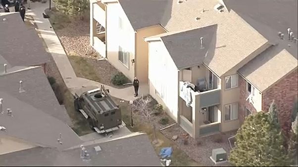 Rendőrökre lőttek Denverben, egyikük meghalt Rendőrökre lőttek Denverben, egyikük meghalt