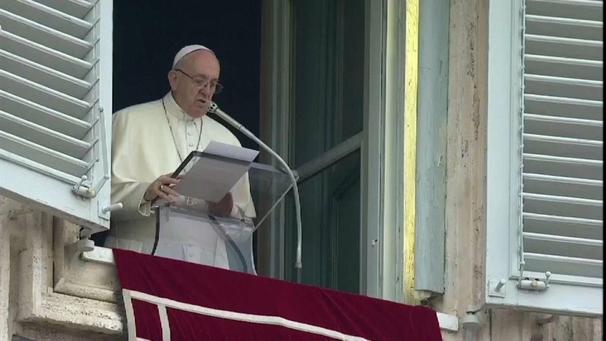El Papa condena las "obras de muerte" que hieren el mundo