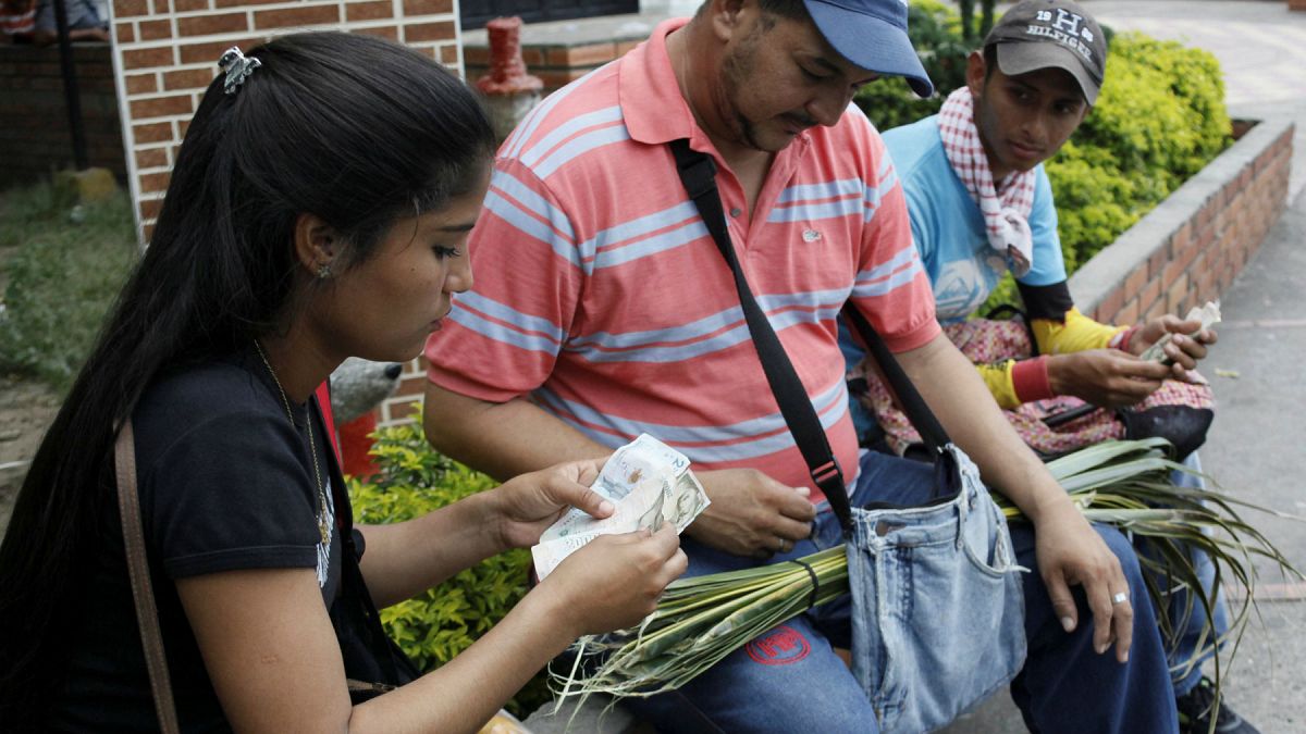 Maduro: Asgari ücrete yüzde 40 zam yapılacak