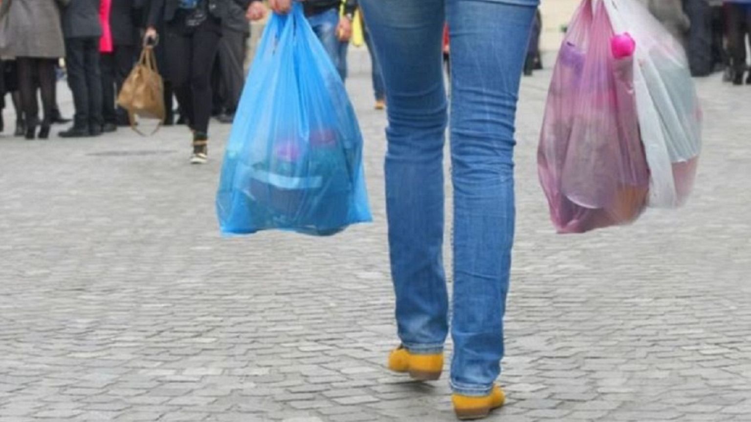 Τέλος στη δωρεάν πλαστική σακούλα 