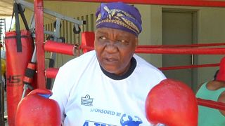 South African grannies take up boxing to keep fit