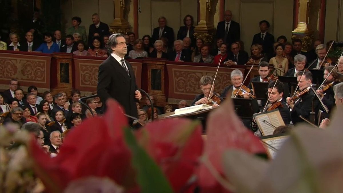 Vienna: Muti dirige il concerto di capodanno