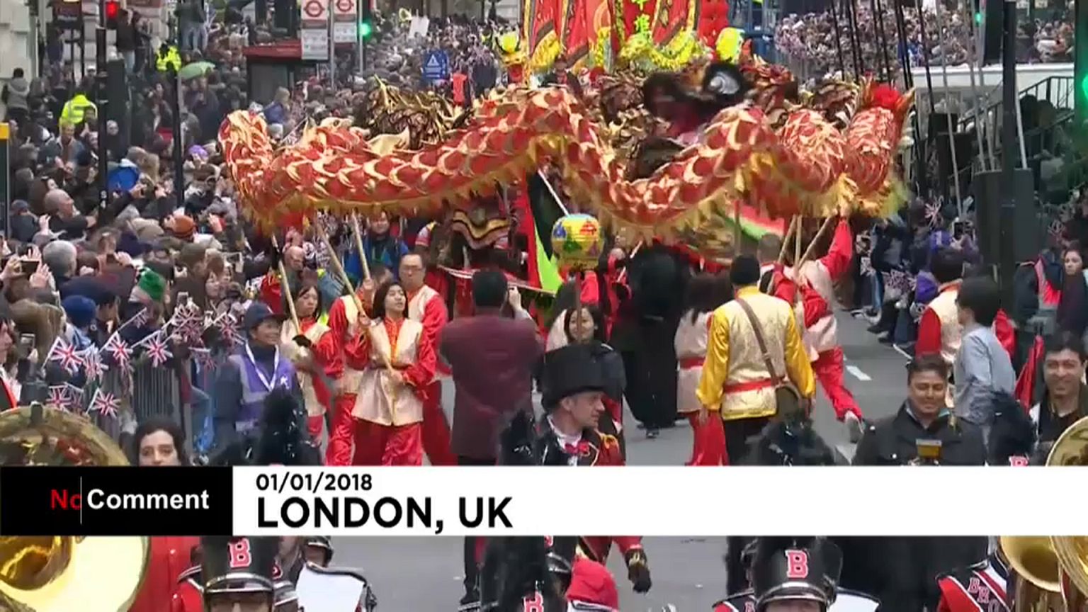 Színpompás újévi parádé Londonban