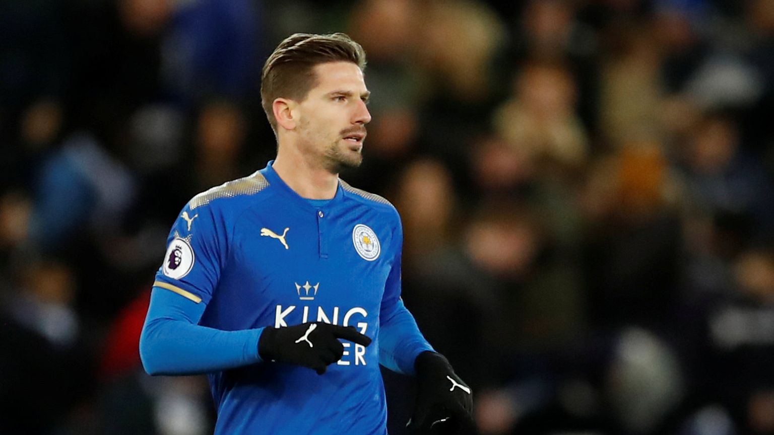 Adrien Silva volta a jogar e estreia-se a ganhar no Leicester