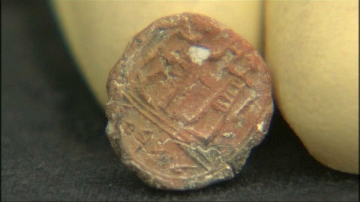 Hallado en Jerusalén un sello de 2700 años
