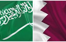 علما قطر (يمين) والسعودية 
