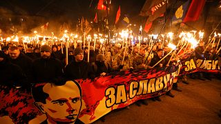 Marchas em honra do líder nacionalista ucraniano Stepan Bandera