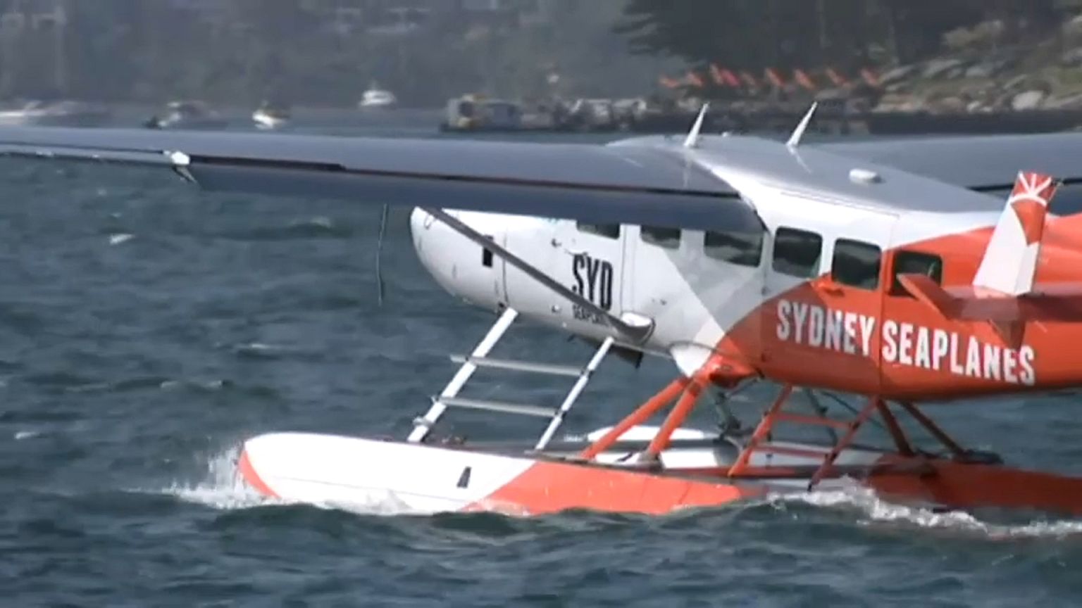 Wasserflugzeug abgestürzt