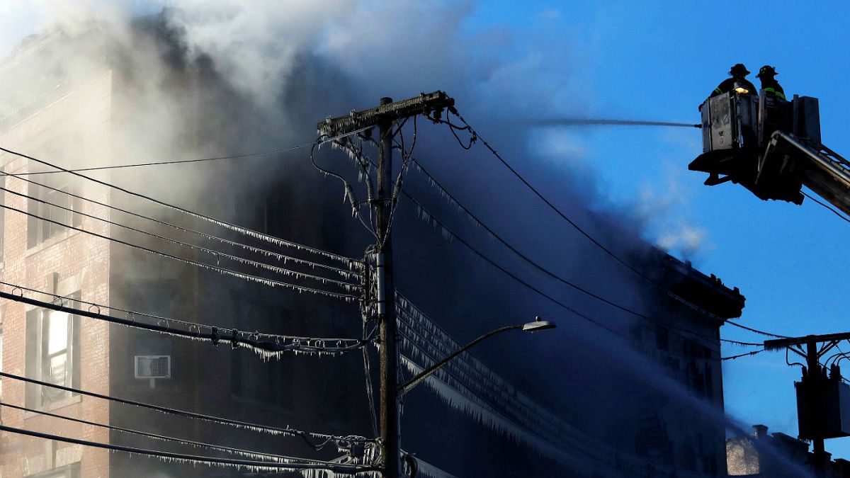 Νέα Υόρκη: Πυρκαγιά στο Μπρονξ