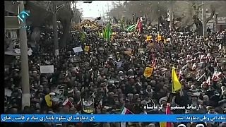Iran: manifestazioni pro regime in varie città