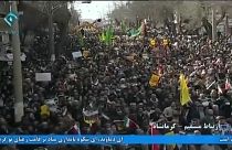 Manifestações pró-governo abrandam tensão no Irão