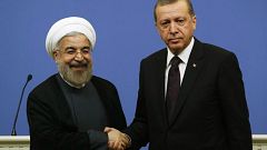 الرئيسان الإيراني حسن روحاني والتركي رجب طيب إردوغان 