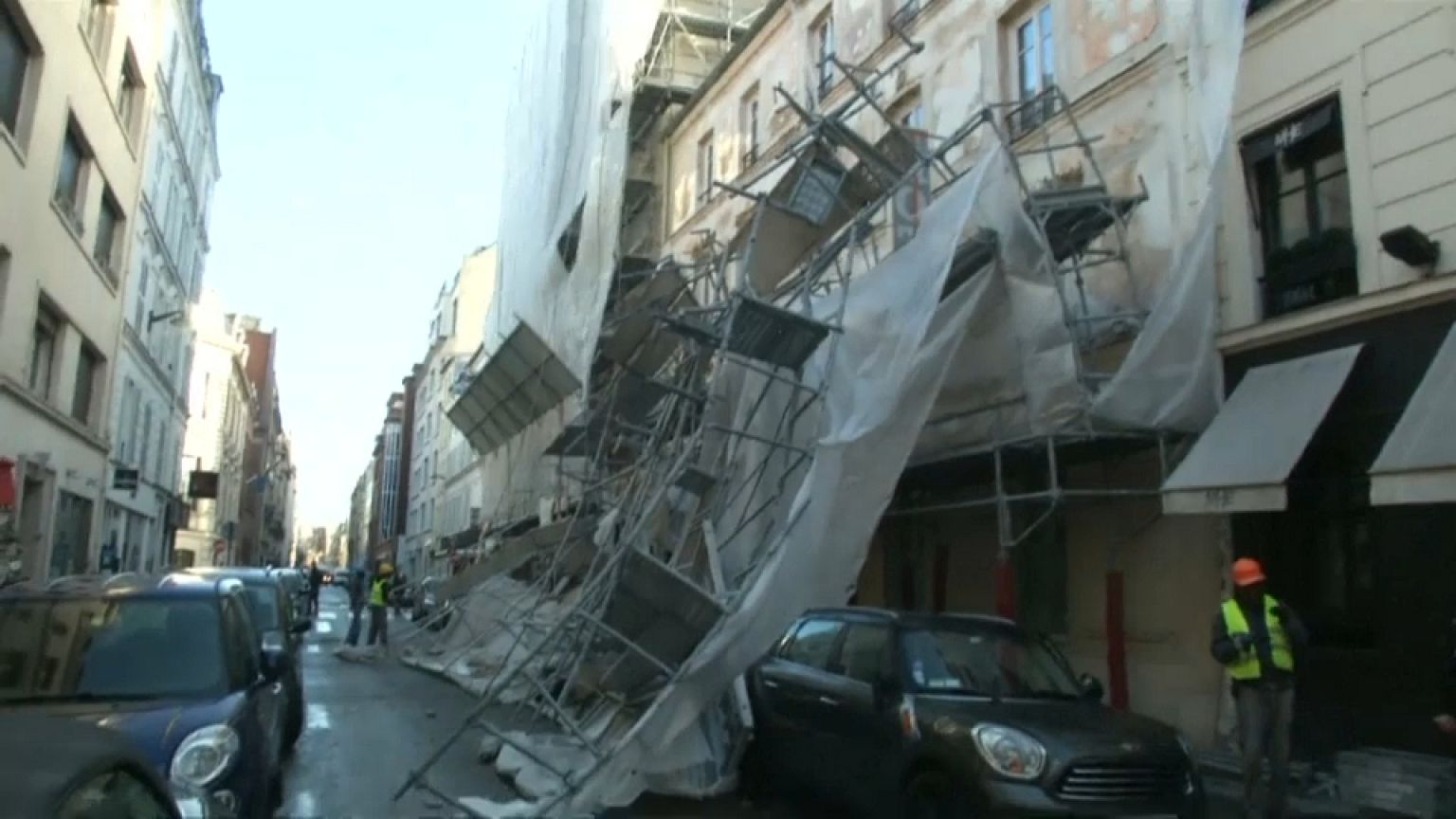 Ein Toter und 15 Verletzte durch Sturm "Eleanor" in Frankreich