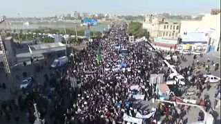 Irán: a kormány ellen és mellett is tüntettek