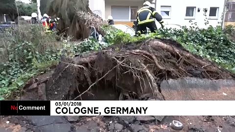 "Eleanor" causa destrozos en Europa