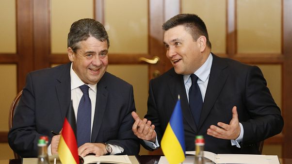 L'Allemagne "sceptique" sur la livraison d'armes à l'Ukraine L'Allemagne "sceptique" sur la livraison d'armes à l'Ukraine