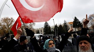 زواج الفتيات في سنّ التاسعة يثير غضب الأتراك