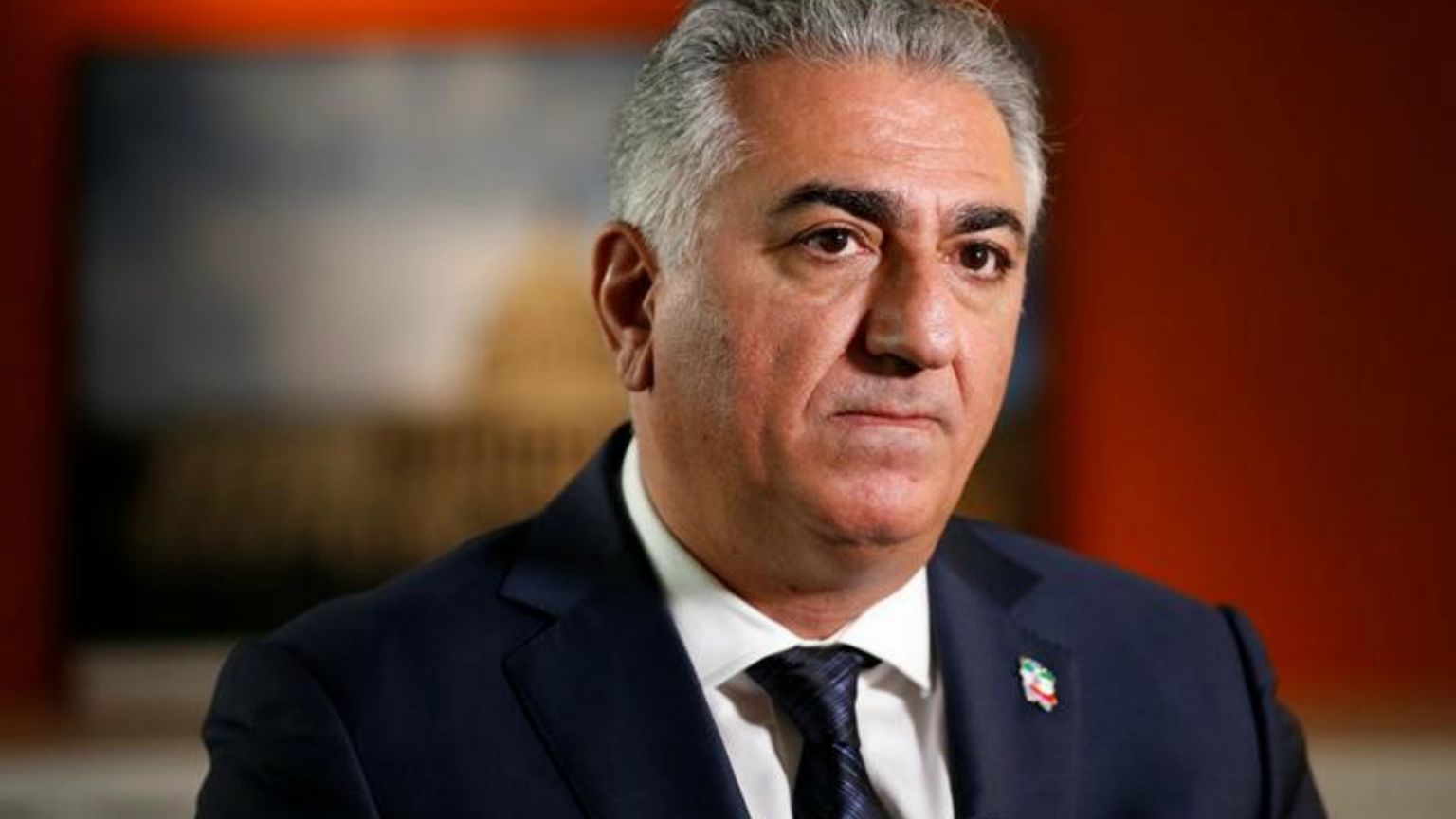 نجل شاه إيران الراحل يشيد بترامب في دعمه للاحتجاجات 