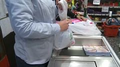Grecia: buste di plastica a pagamento
