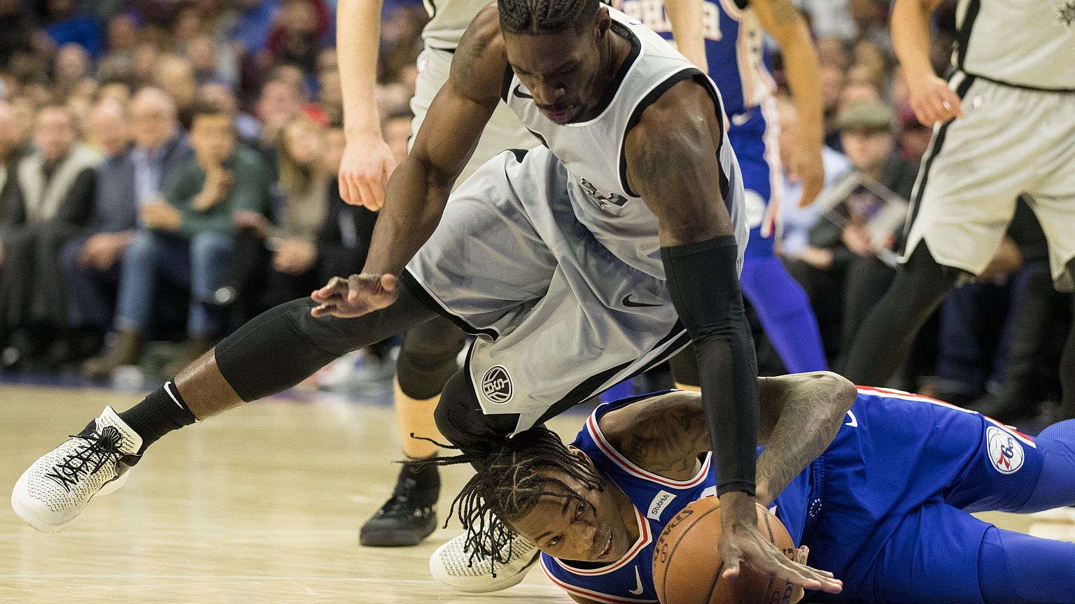 Les Spurs s'inclinent sur le parquet des Sixers
