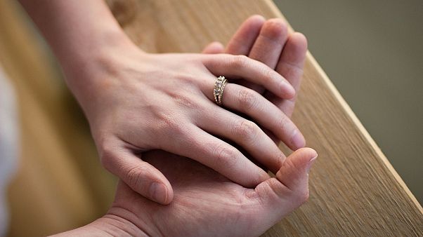 Alles nur ein Missverständnis? Türkische Behörde für Hochzeit ab 9 Jahren Alles nur ein Missverständnis? Türkische Behörde für Hochzeit ab 9 Jahren