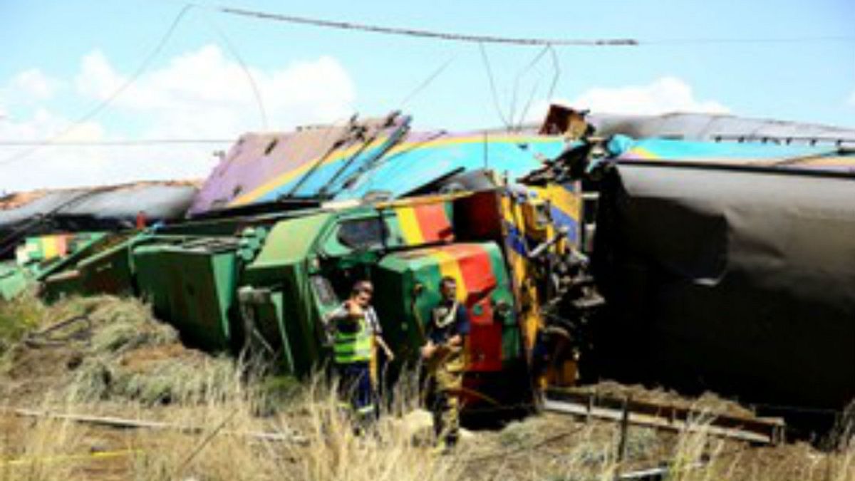 Νοτια Αφρική: Πολύνεκρο σιδηροδρομικό δυστύχημα