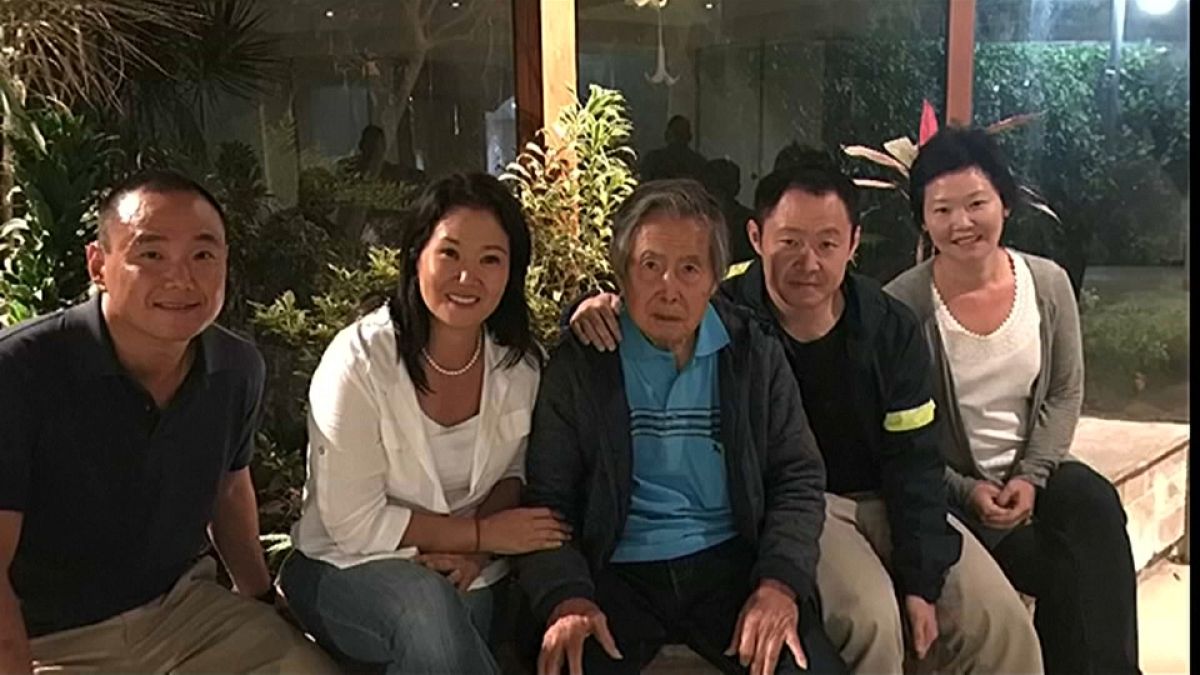 Fujimori con sus cuatro hijos