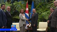 Mogherini incontra Castro, bacchetta Trump e annuncia accordi con Cuba per 49 milioni di euro