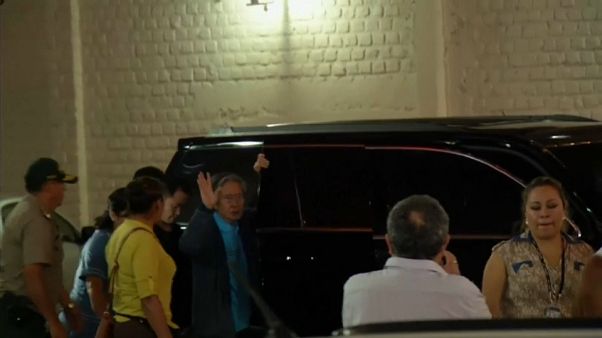 Fujimori lascia la clinica in cui era ricoverato Fujimori lascia la clinica in cui era ricoverato