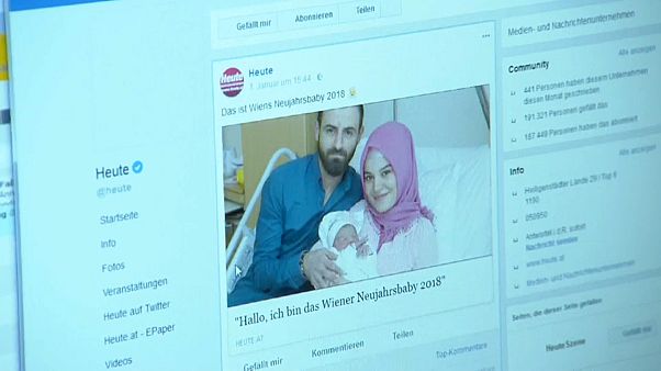 Nach Hass-Postings: #flowerrain für das Neujahrsbaby Nach Hass-Postings: #flowerrain für das Neujahrsbaby