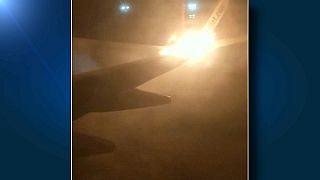 Chocan dos aviones en el aeropuerto de Toronto