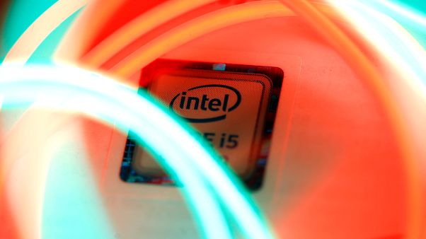 Παγκόσμια ανησυχία για τα Meltdown και Spectre Παγκόσμια ανησυχία για τα Meltdown και Spectre