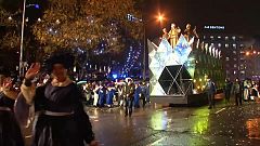 Decenas de cabalgatas reciben a los Reyes Magos