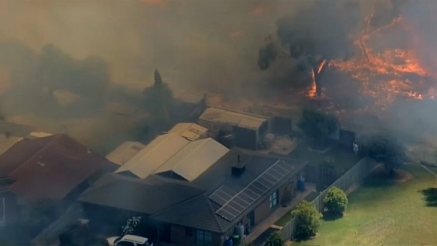 Melbourne menacée par les flammes 