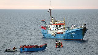 Δεκάδες νεκροί μετανάστες σε ναυάγιο στα ανοιχτά της Λιβύης