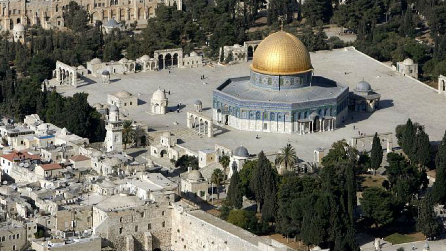 غضب وتكذيب رسمي لتسريبات نيويورك تايمز حول موقف مصر من القدس