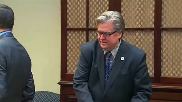 O pedido de "desculpas" de Steve Bannon O pedido de "desculpas" de Steve Bannon