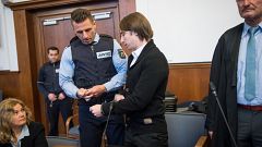 Anschlag auf BVB: Angeklagter gesteht Tat