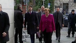 Merkel intenta de nuevo formar gobierno