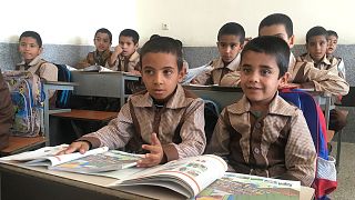 Ιράν: Απαγορεύτηκε η διδασκαλία αγγλικών στα δημοτικά σχολεία