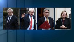 Átalakította kormányát a brit miniszterelnök