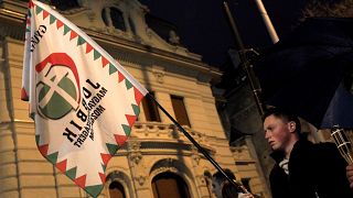 15 napja van a Jobbiknak, hogy fizessen