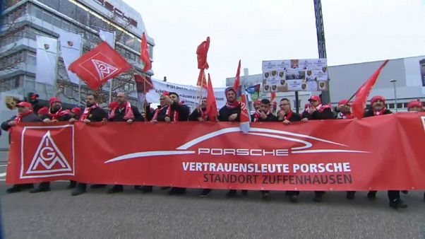 IG-Metall fordert 28-Stundenwoche und 6 Prozent mehr Lohn IG-Metall fordert 28-Stundenwoche und 6 Prozent mehr Lohn